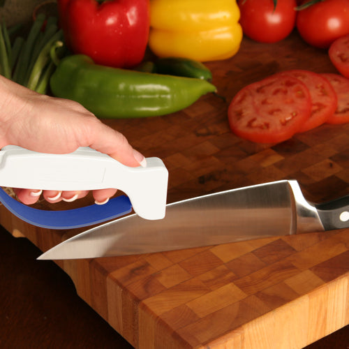 ACCUSHARP TWO STEP SHARPENER- SERRATED EDGES - Tophatter's Army Deals KNIVES - Tophatter Daily Deals