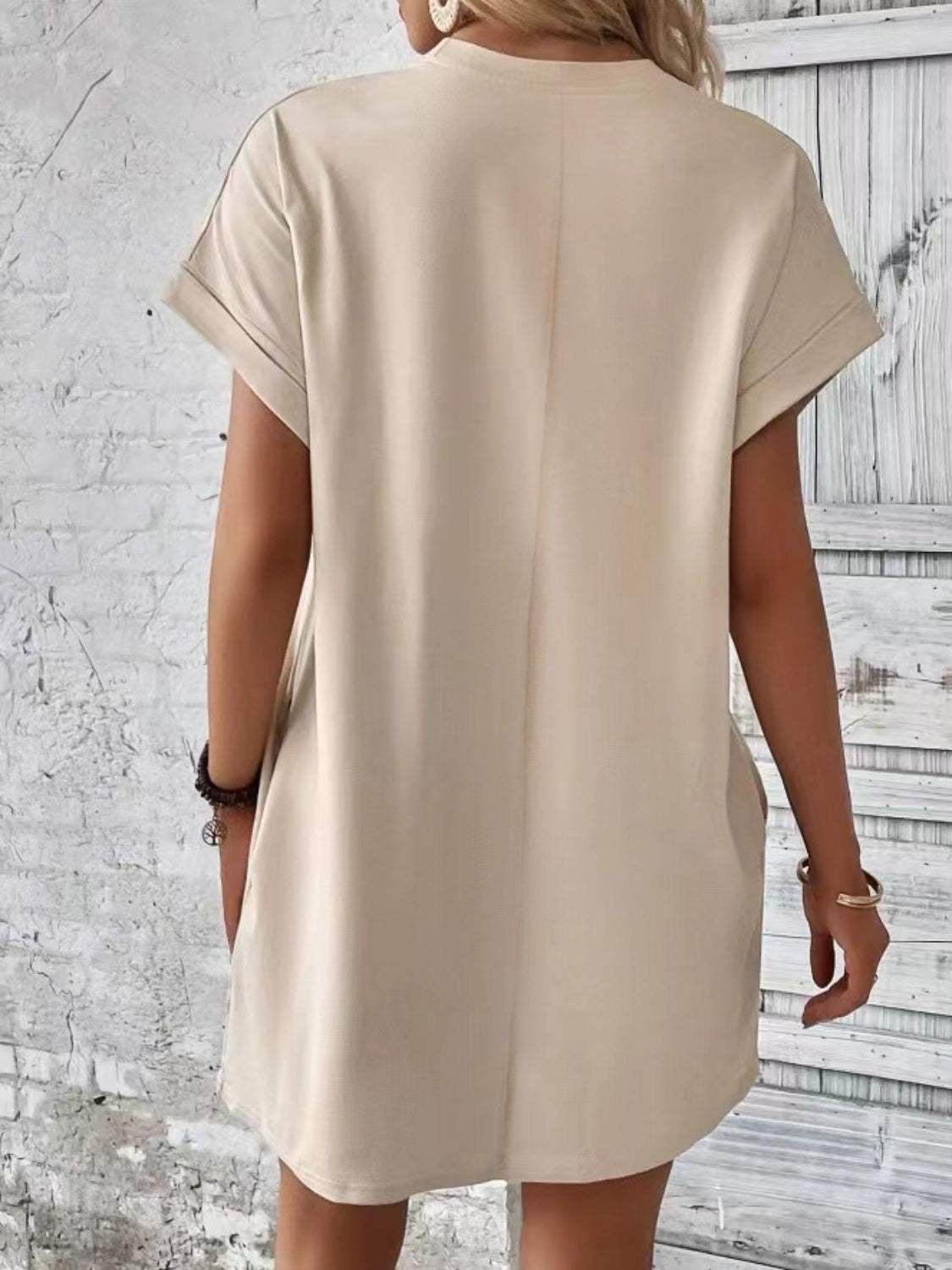 Pocketed Round Neck Short Sleeve Dress Casual Dresses - Tophatter Daily Deals