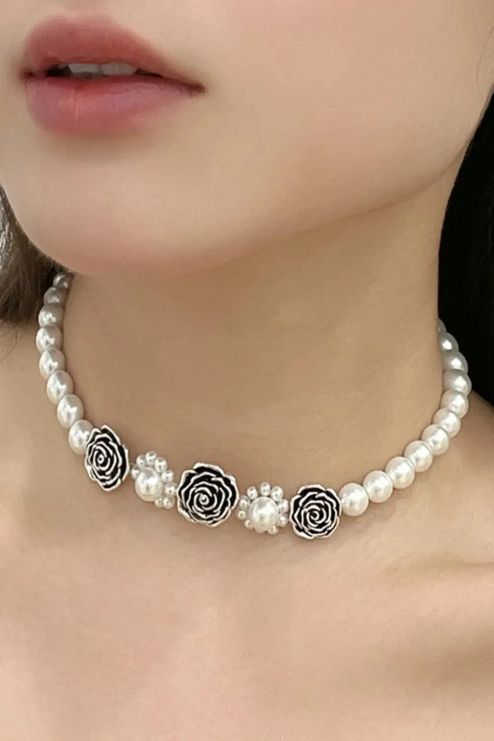 Rose Beaded Lobster Clasp Necklace White One Size Necklaces - Tophatter Daily Deals