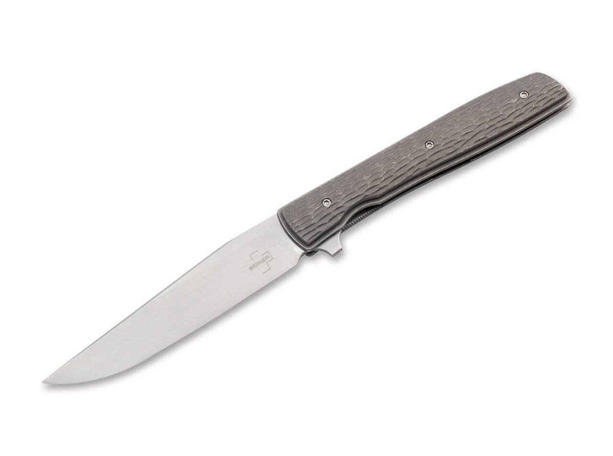 Boker Plus Urban Trapper - Jigged Titanium Frame Lock Knife - Grey - 01BO476 Knives - Tophatter Daily Deals