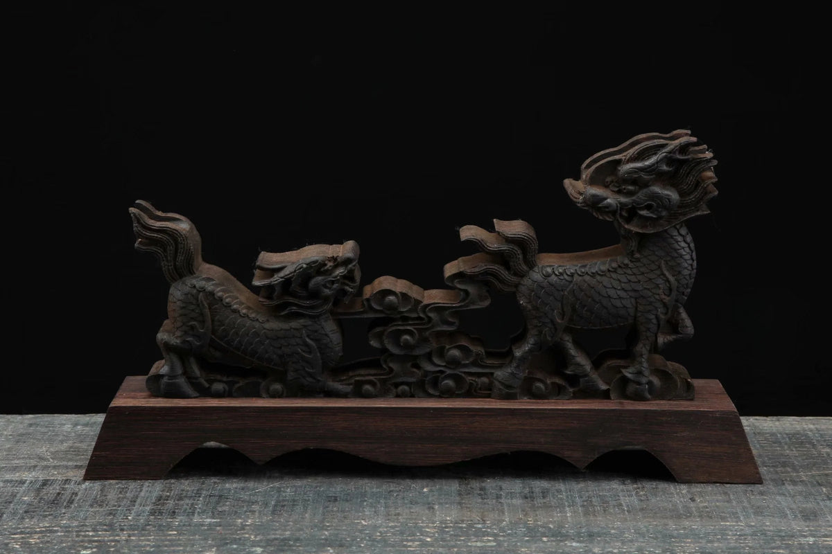 Kirin Sword Stand - Tophatter Daily Deals