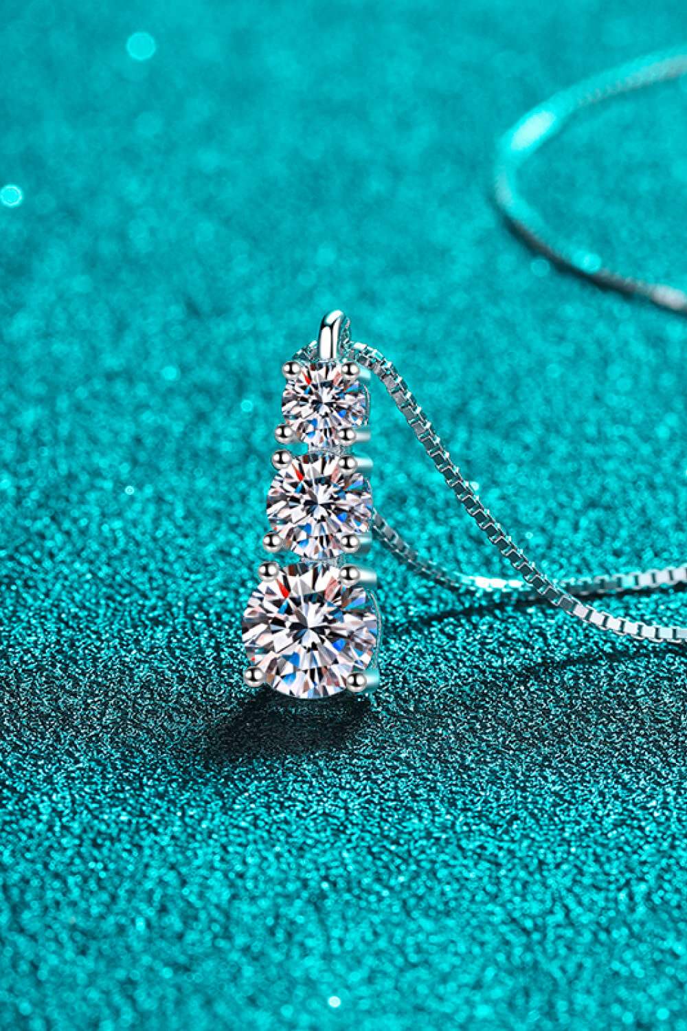 Moissanite Triple-Pendant Necklace Necklaces - Tophatter Daily Deals