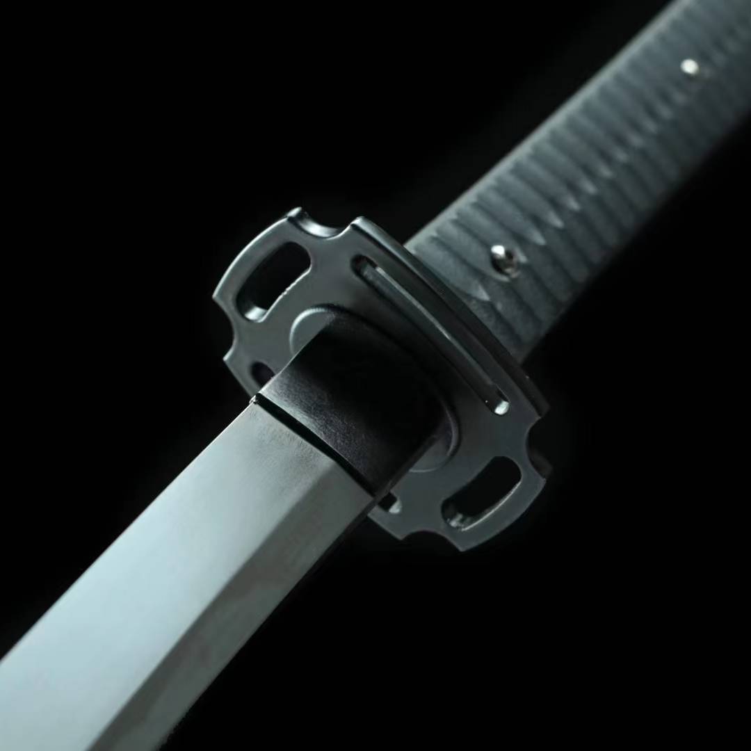 Tactical Titanium-Coated Samurai Sword - Tophatter Daily Deals