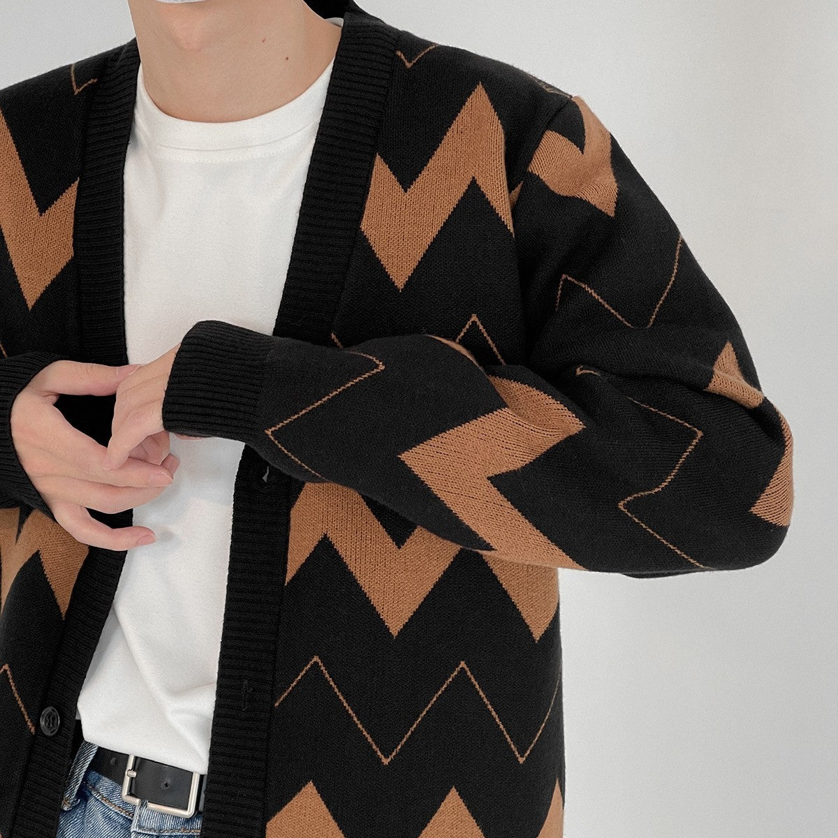 Oversized Men's Cardigan - Open Front, Knit, Casual 3D Changing Face Moving Picture Frame - Tophatter Daily Deals