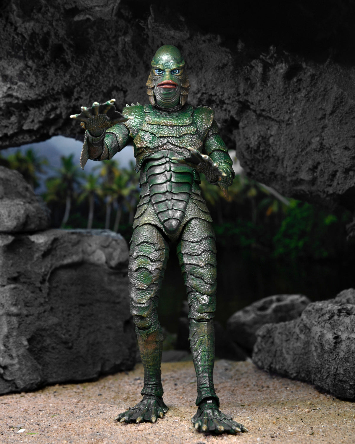 Universal Monsters – Ultimate Creature from the Black Lagoon (Colour) Action Figure Action Figure - Tophatter Daily Deals