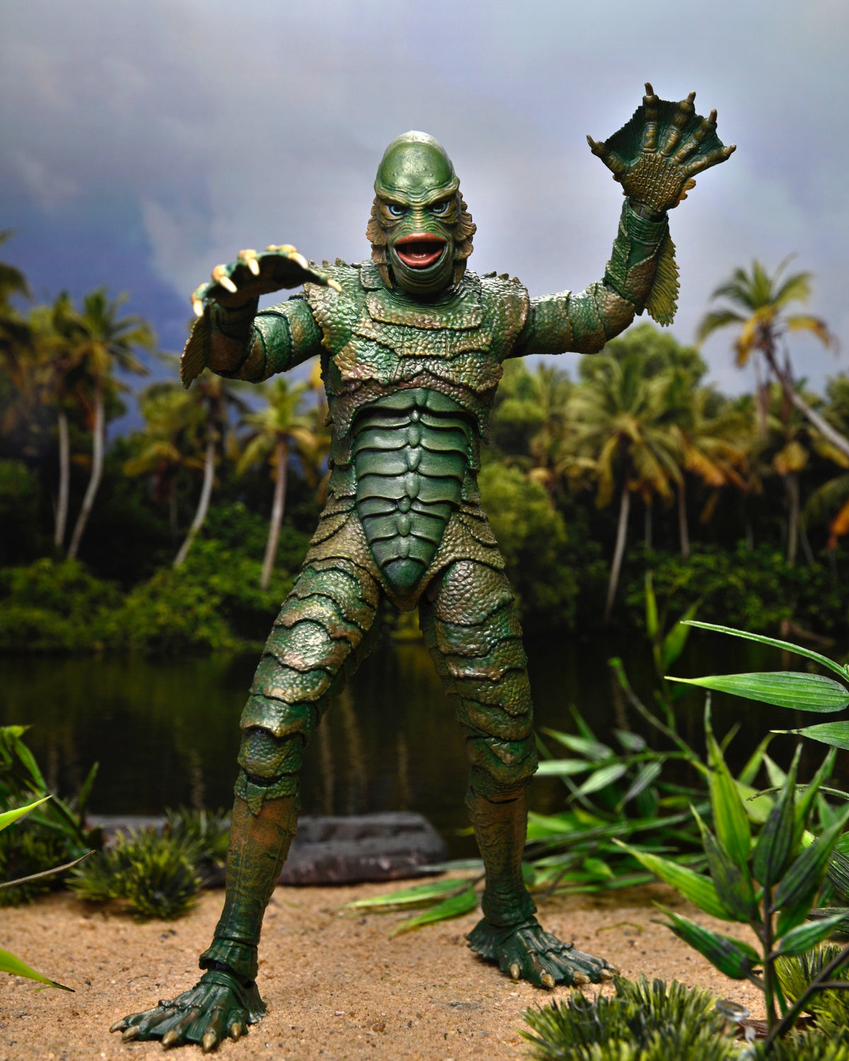 Universal Monsters – Ultimate Creature from the Black Lagoon (Colour) Action Figure Action Figure - Tophatter Daily Deals