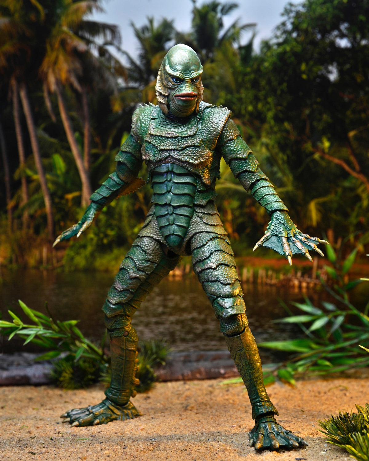 Universal Monsters – Ultimate Creature from the Black Lagoon (Colour) Action Figure Action Figure - Tophatter Daily Deals