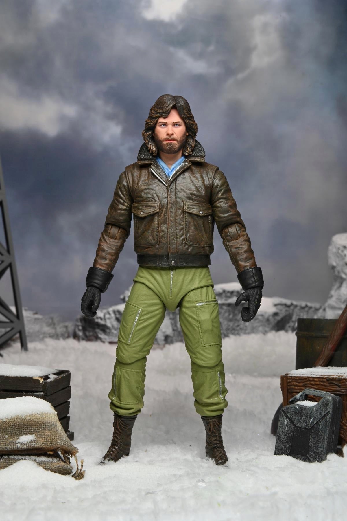 The Thing – Ultimate MacReady (Outpost 31) Action Figure Action Figure - Tophatter Daily Deals