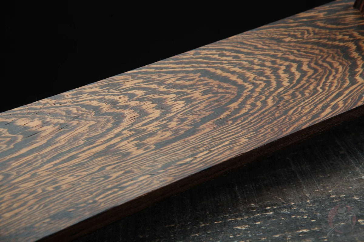 Heiwa Sword Stand - Tophatter Daily Deals