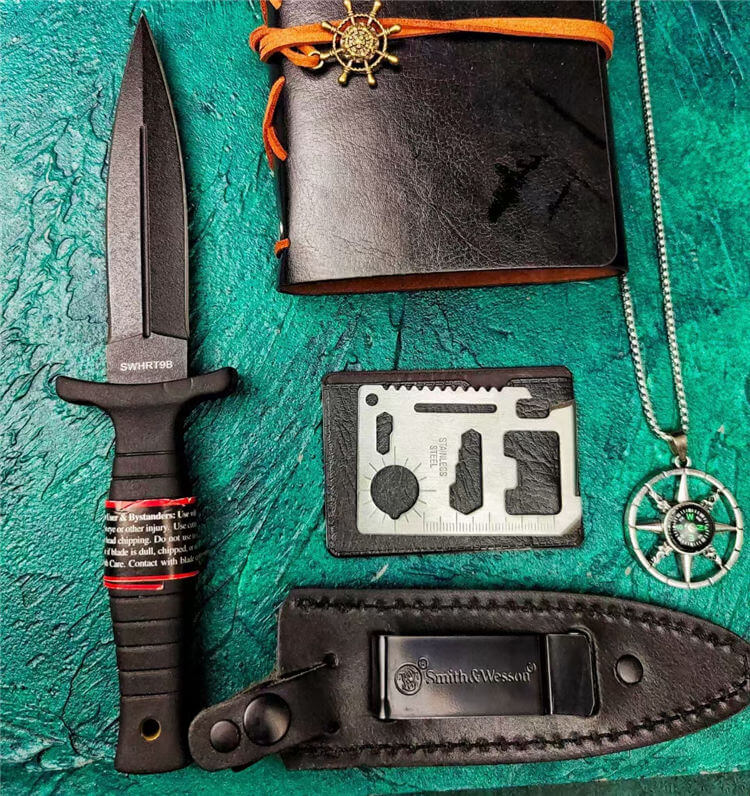Smith. Wesson HRT9B Double-edged Dagger-GS75 Pocket Knives - Tophatter Daily Deals