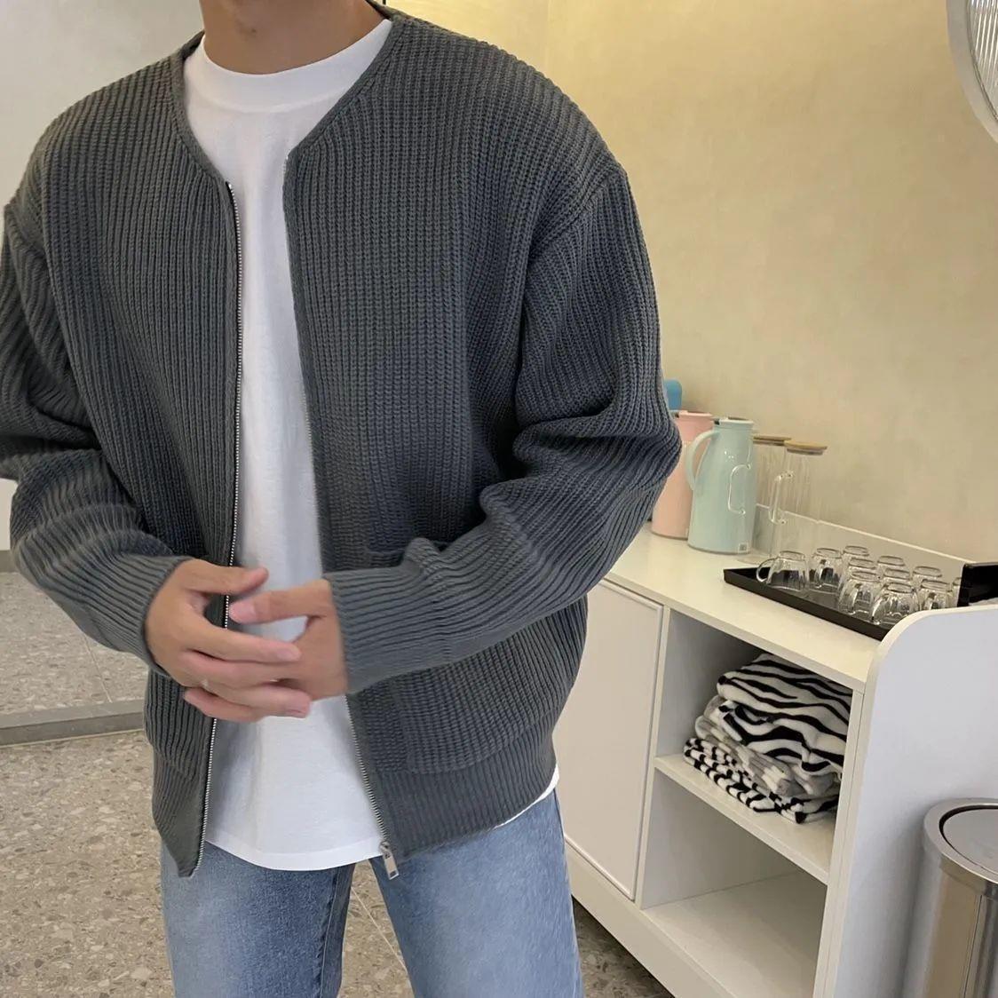 Lightweight Relaxed Men's Zip Cardigan - Boxy Knit, Lined 3D Changing Face Moving Picture Frame - Tophatter Daily Deals