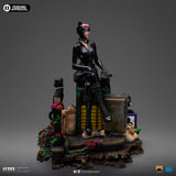DC Comics – Catwoman (Gotham City Sirens) Deluxe Art Scale 1:10 Statue | Iron Studios Statue - Tophatter Daily Deals