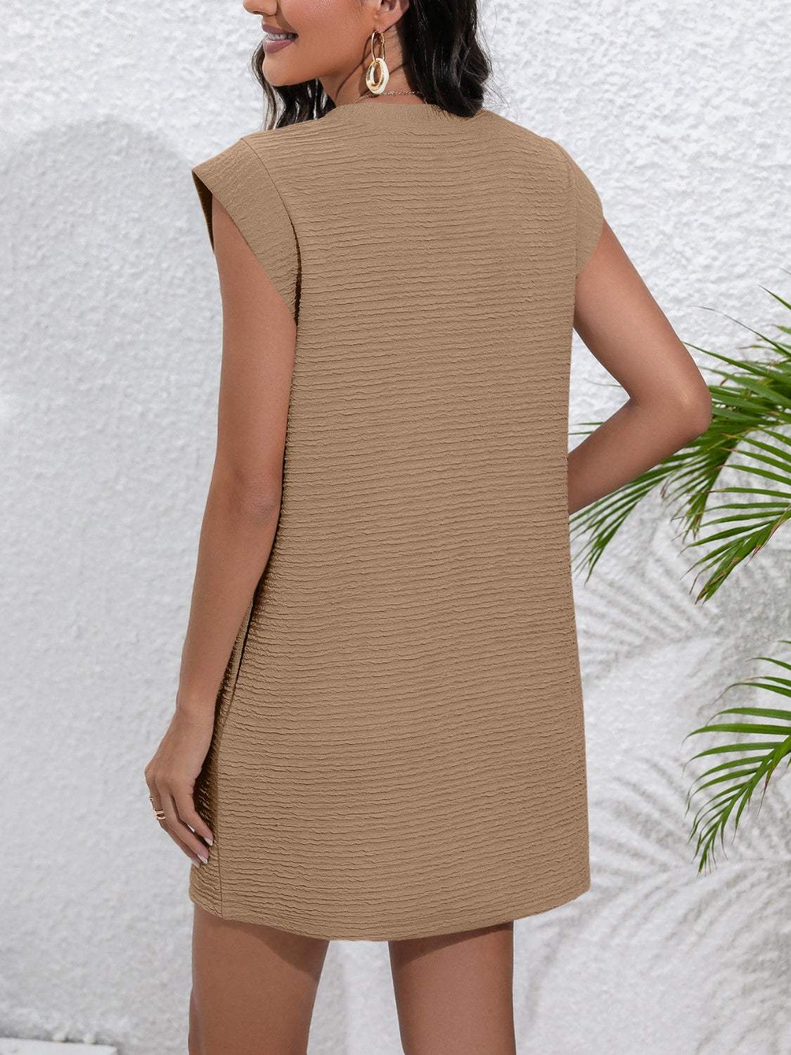 Round Neck Cap Sleeve Mini Dress Casual Dresses - Tophatter Daily Deals