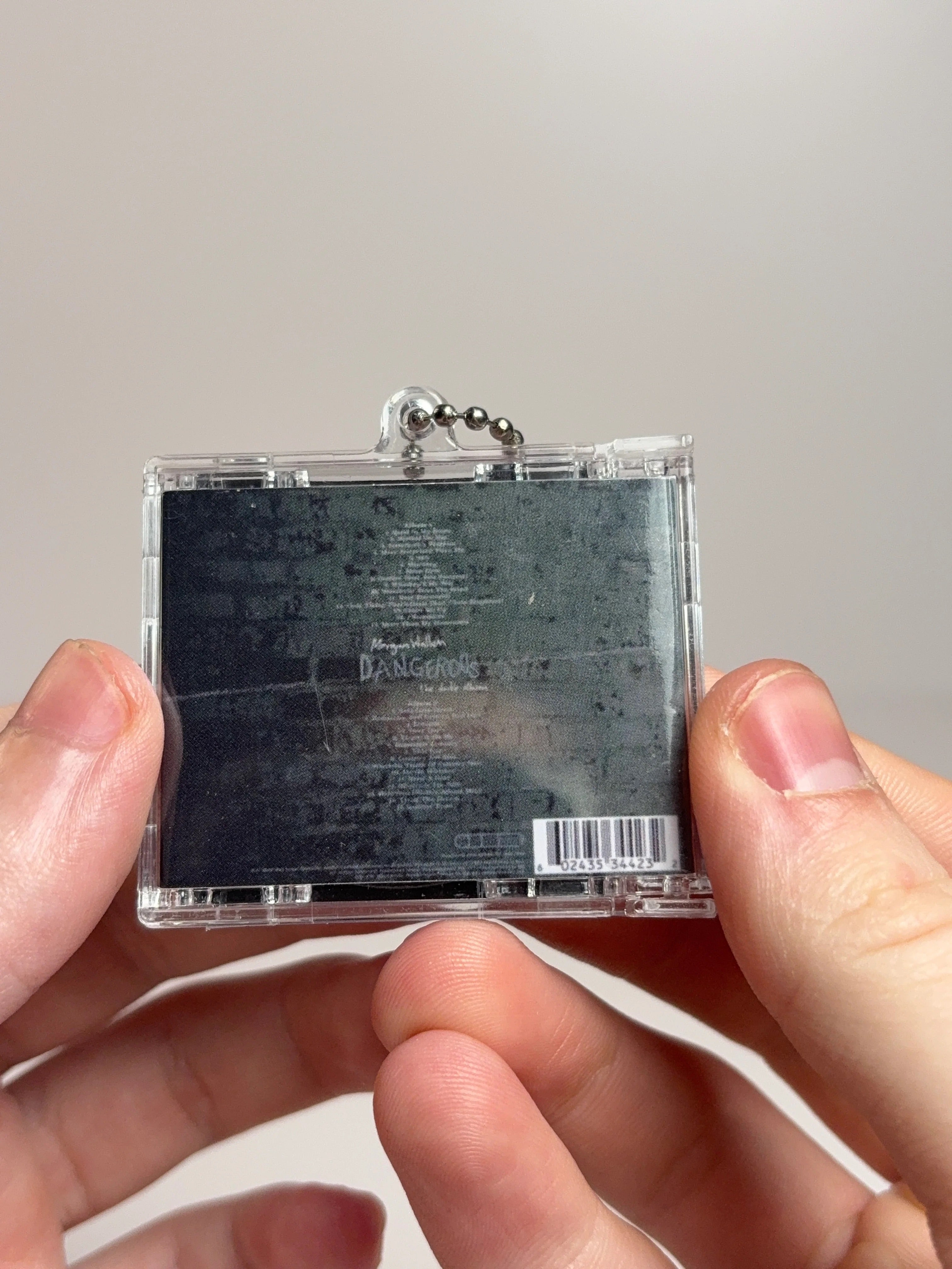 Morgan Wallen Music Tag - Tophatter Daily Deals