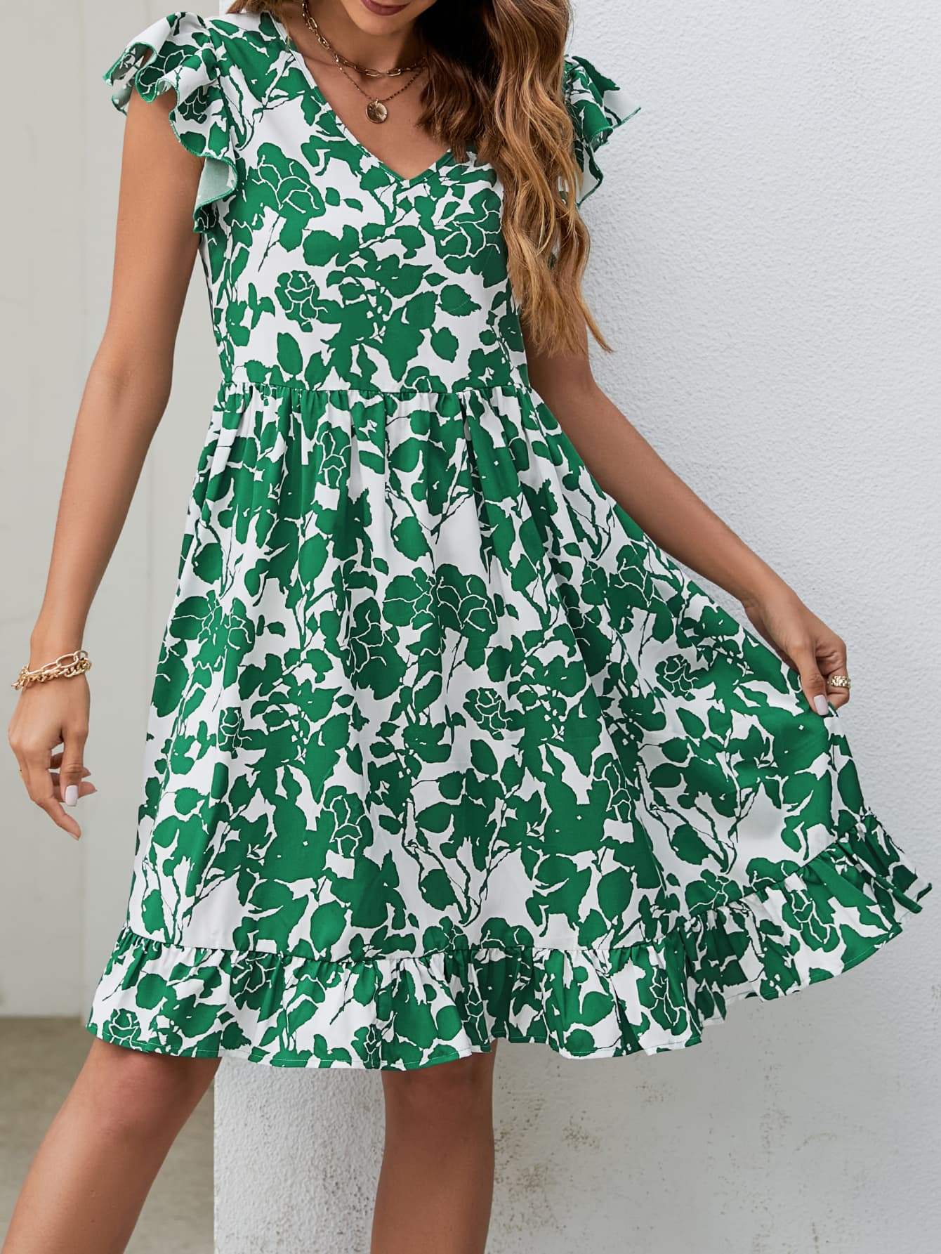 Floral V-Neck Flutter Sleeve Dress Casual Dresses - Tophatter Daily Deals