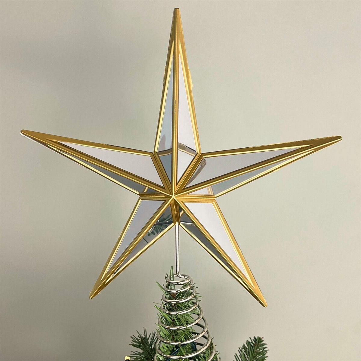 Mirrored Star Christmas Tree Topper | Gold Silver Mirror Star Tree Topper - 28cm Tree Decoration - Tophatter Daily Deals