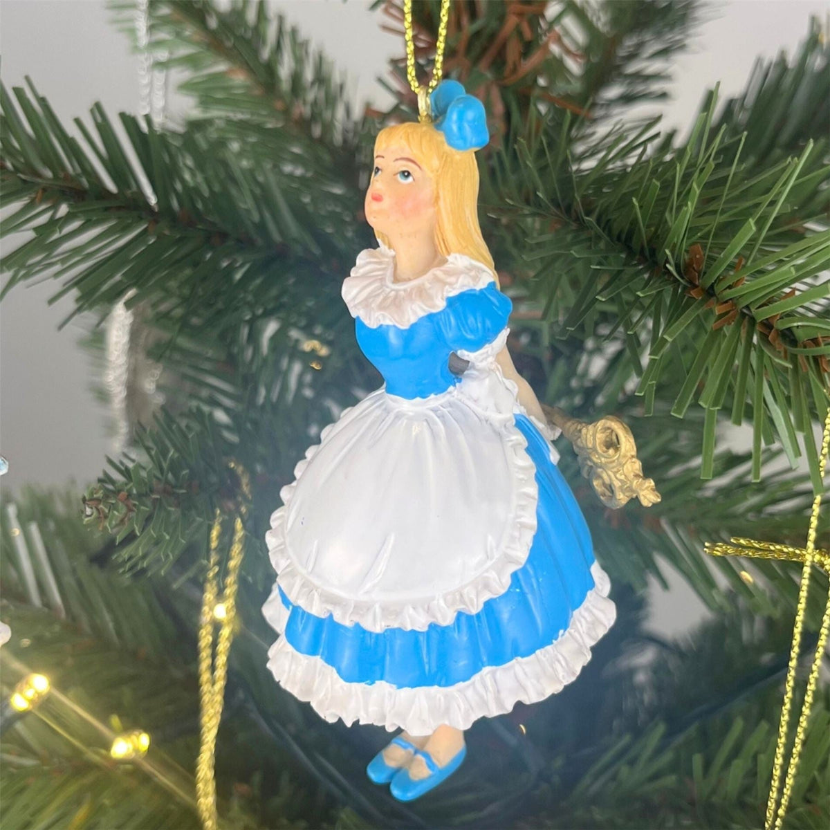 Alice Christmas Tree Bauble | Alice in Wonderland Christmas Tree Ornament - 10cm Baubles - Tophatter Daily Deals