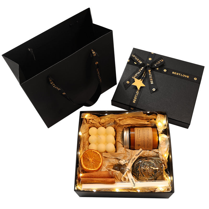 Aromatherapy Candle Gift Box Niche Advanced Atmosphere 0 - Tophatter Daily Deals