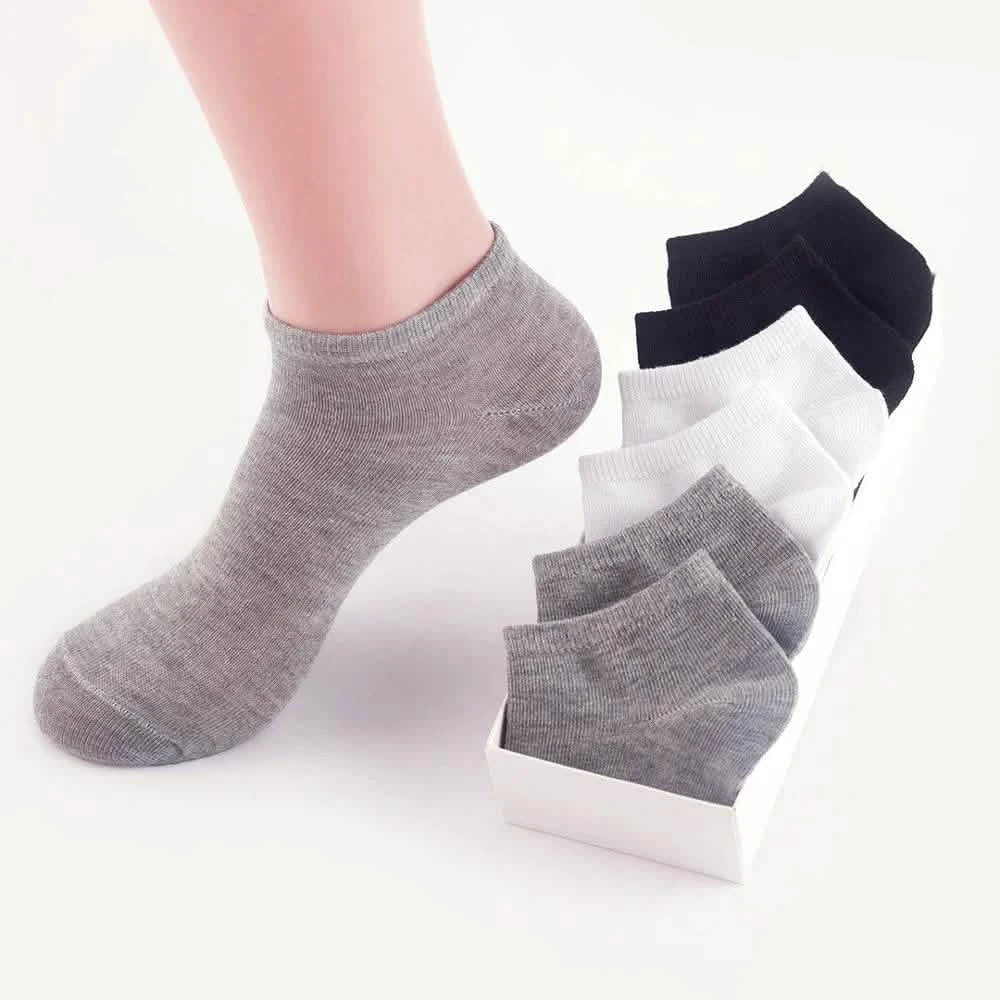 10-Pairs: Women's Solid Color Ankle Socks Women's Socks & Hosiery - Tophatter Daily Deals