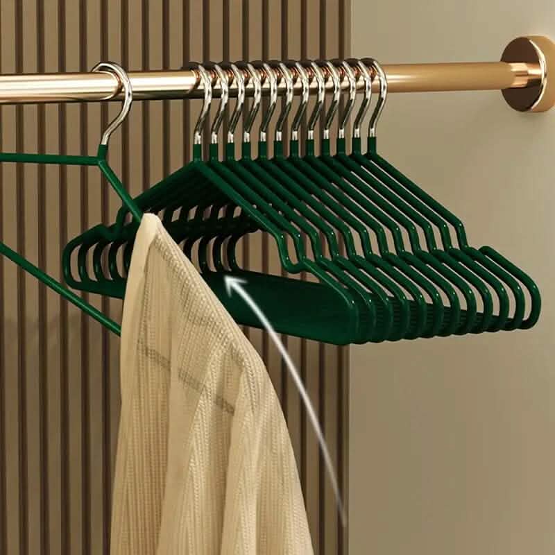 10-Piece: Non-Slip Clothes Hangers Set Storage & Organization - Tophatter Daily Deals