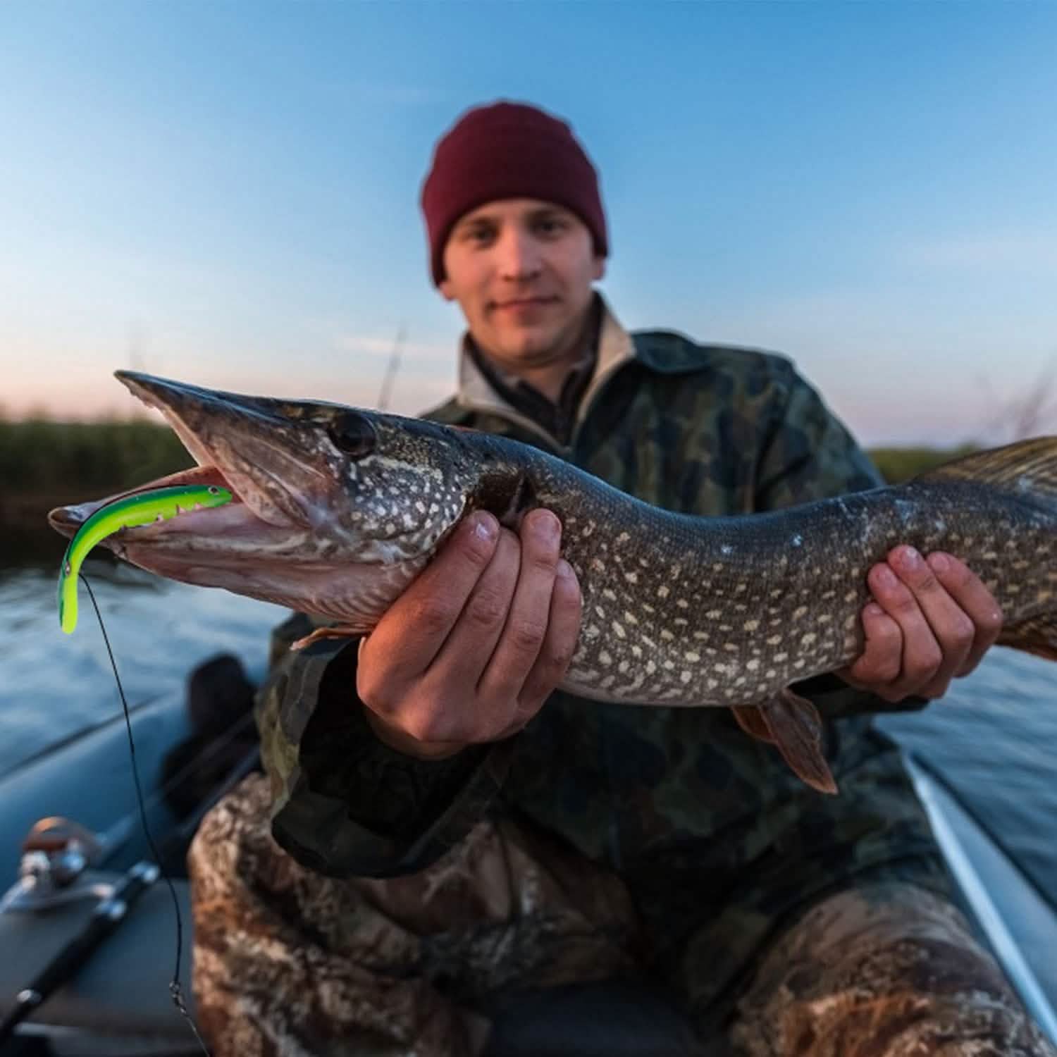 10-Pieces: Realistic Bass Loach Swimming Lure Outdoor Recreation - Tophatter Daily Deals