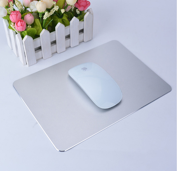 Alloy mouse pad Silver 0 - Tophatter Daily Deals