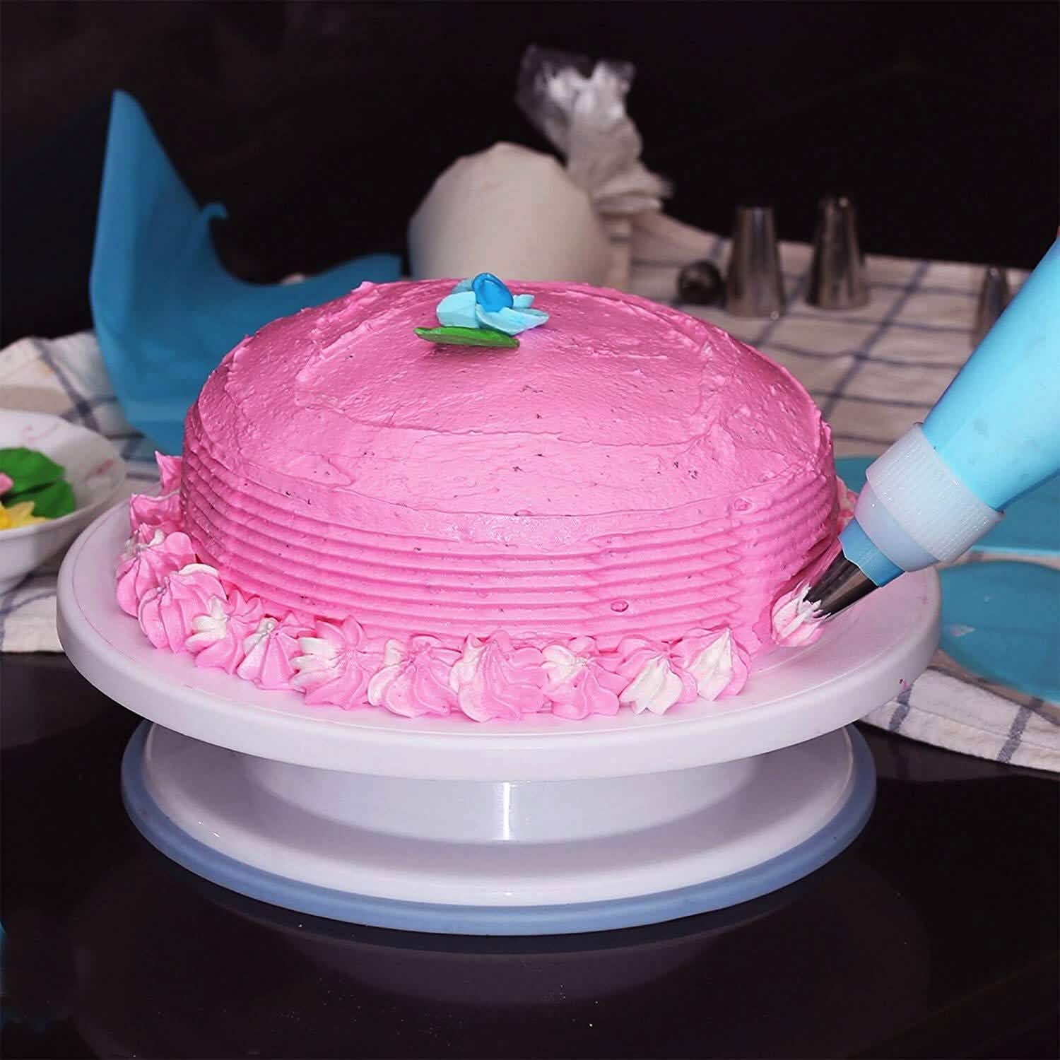 108-Piece: Cake Decorating Supplies Kit Kitchen Tools & Gadgets - Tophatter Daily Deals