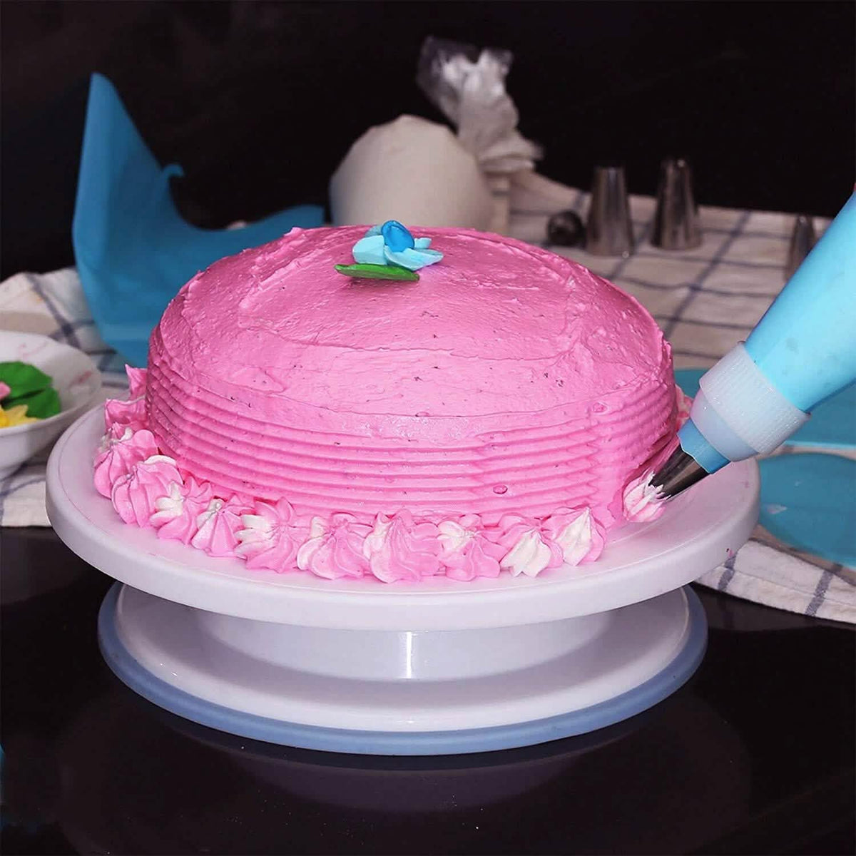 108-Piece: Cake Decorating Supplies Kit Kitchen Tools & Gadgets - Tophatter Daily Deals