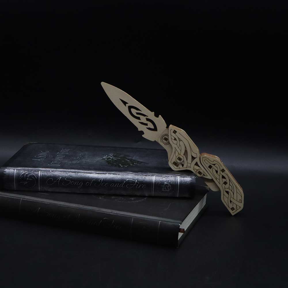 Wooden Shadow Knife 3D Puzzle Model - Tophatter Daily Deals