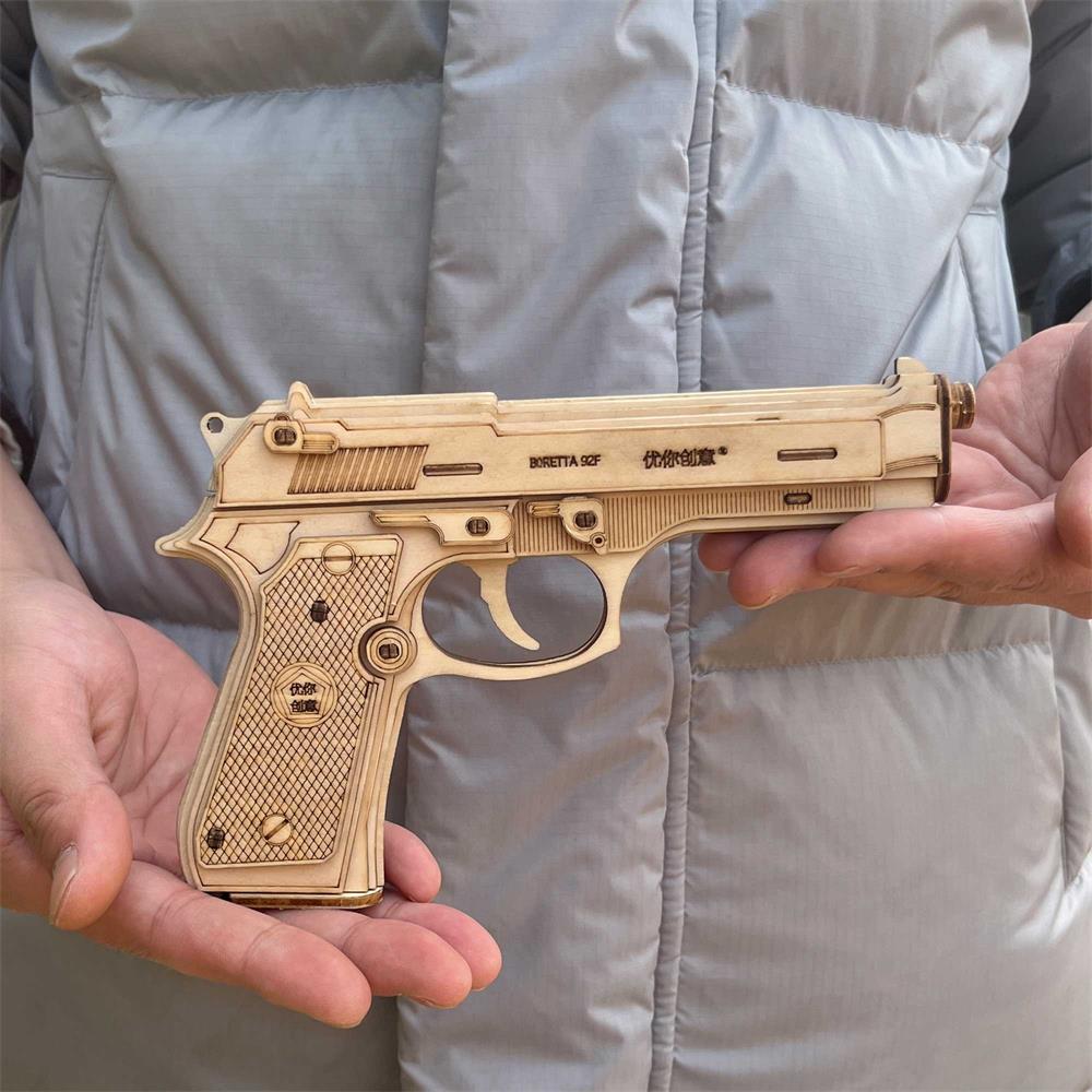 Beretta M92F Wooden Model Pistol - Tophatter Daily Deals
