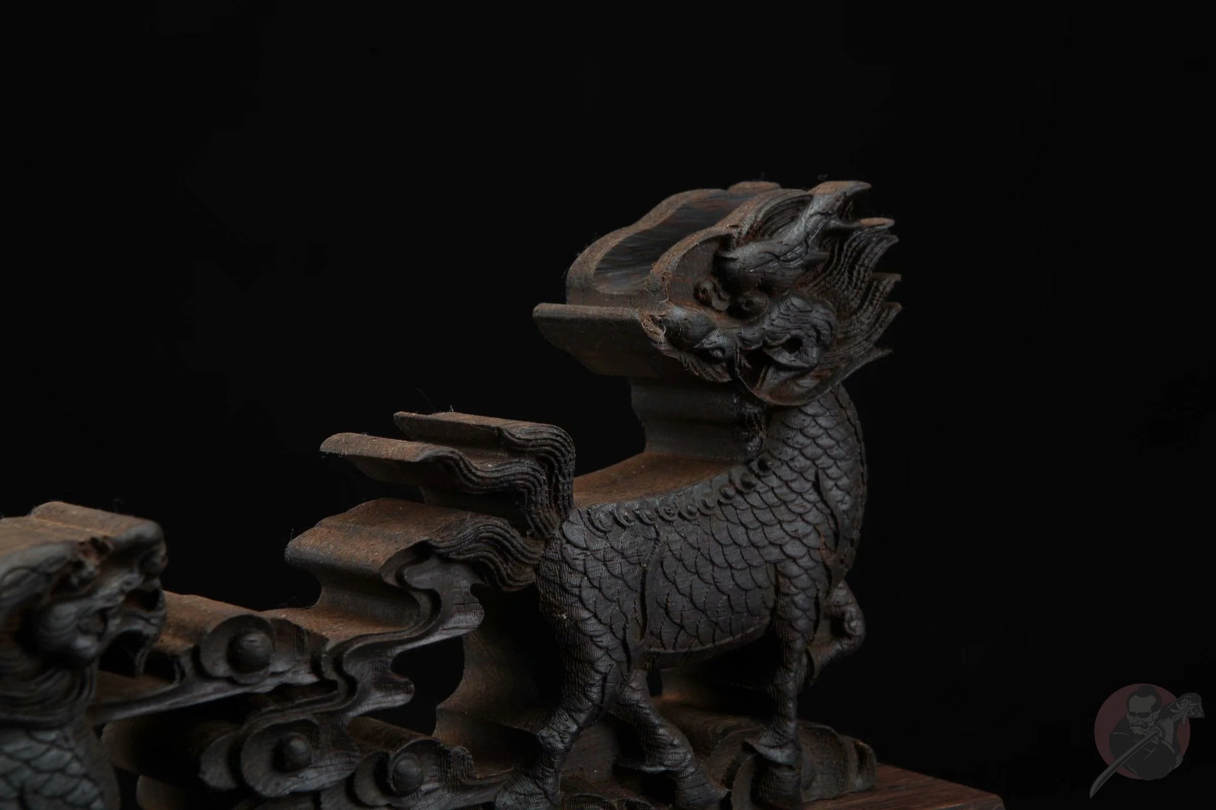 Kirin Sword Stand - Tophatter Daily Deals