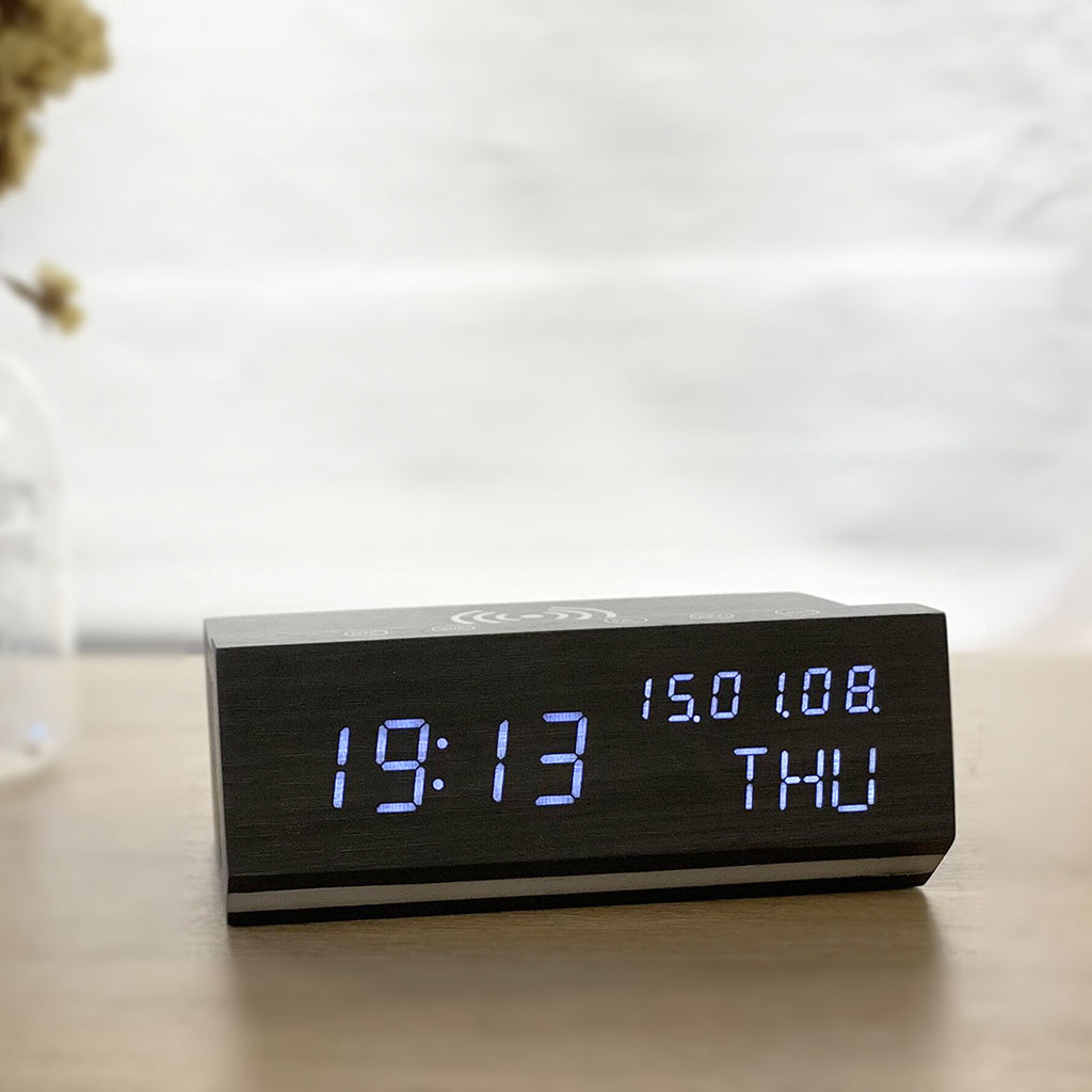 Persona Wireless Charging Wood Alarm Clock Alarm Clock - Tophatter Daily Deals
