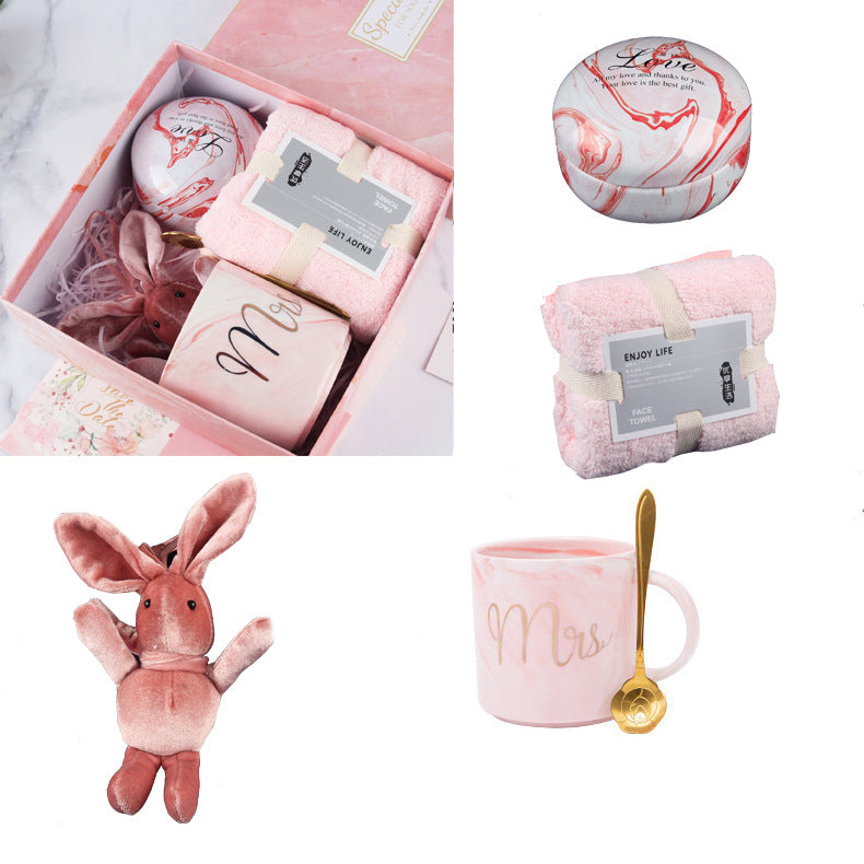 Birthday creative and practical gift box 3 Set 0 - Tophatter Daily Deals