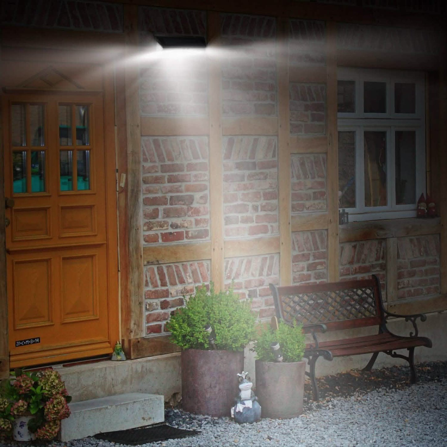 118 LEDs Solar Wall Light Outdoor Motion Sensor Lamp Outdoor Lighting - Tophatter Daily Deals