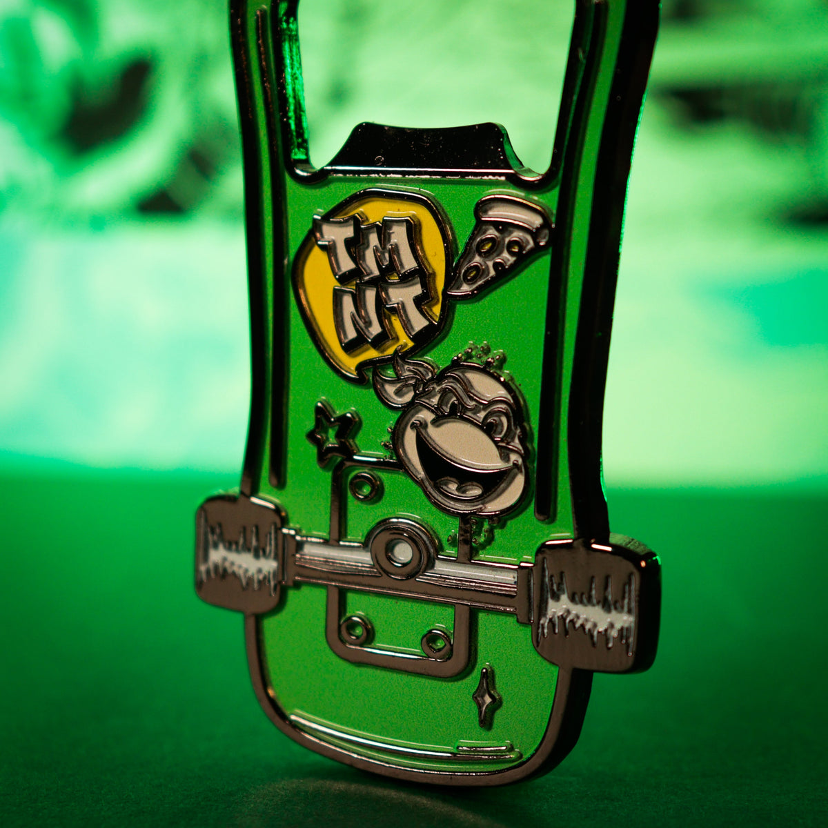 Teenage Mutant Ninja Turtles – Magnetic Skateboard Bottle Opener Bottle Opener - Tophatter Daily Deals