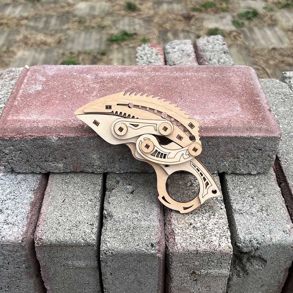 6 Cool Wooden Knife Model Kit 3D Blade Puzzle Toy Karambit - Tophatter Daily Deals