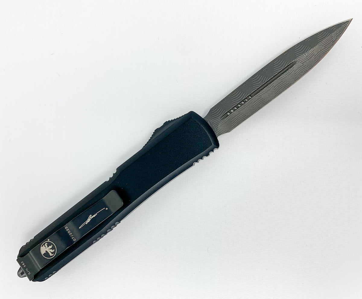 Microtech Ultratech - Double Edge - Signature Series - Ringed Hardware - Carbon Fiber Chassis - 122-16CFS Automatic Knives - Tophatter Daily Deals