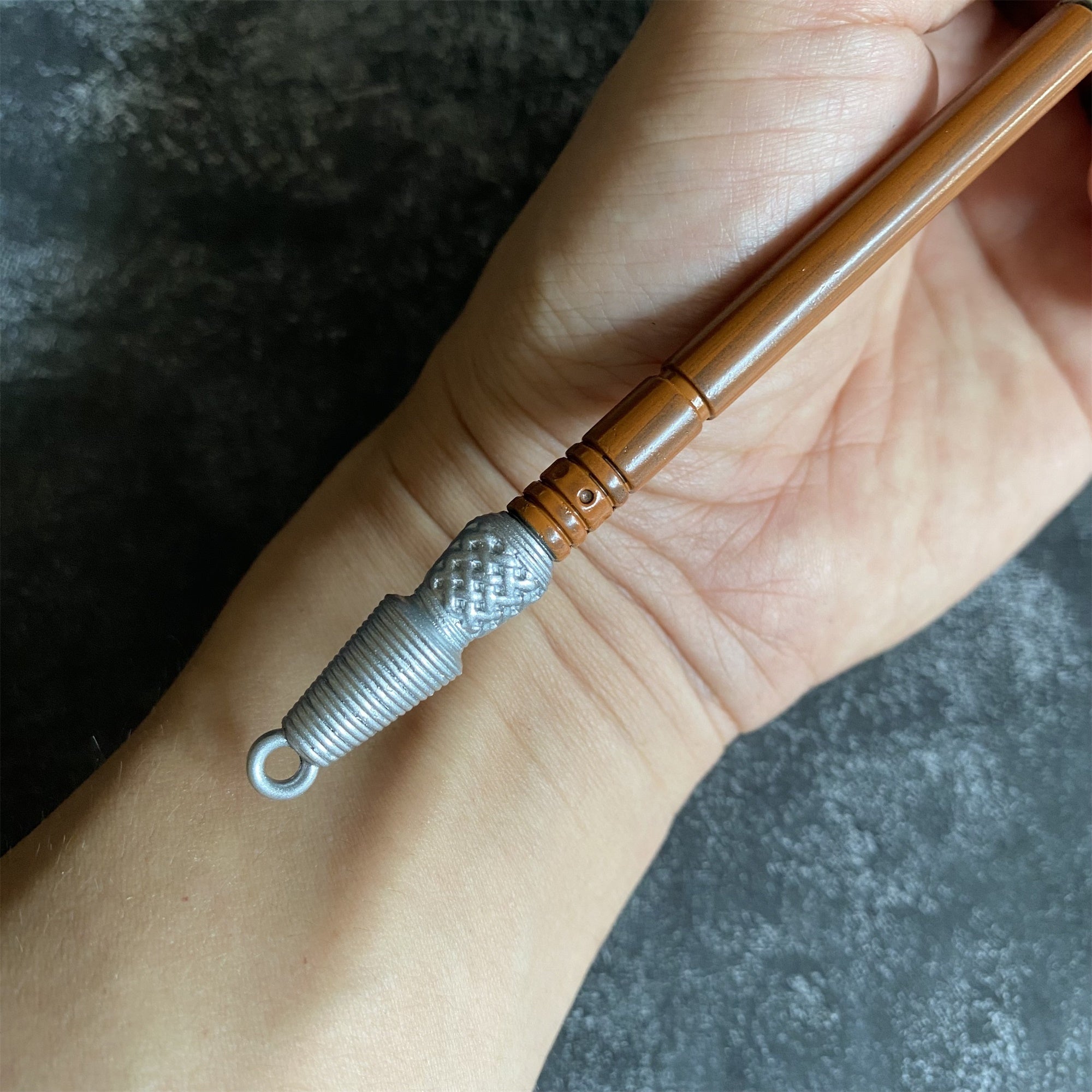 Dark Ruler's Great Shield Rough-tooth Saw The Spear of Resurrection Metal Replica - Tophatter Daily Deals