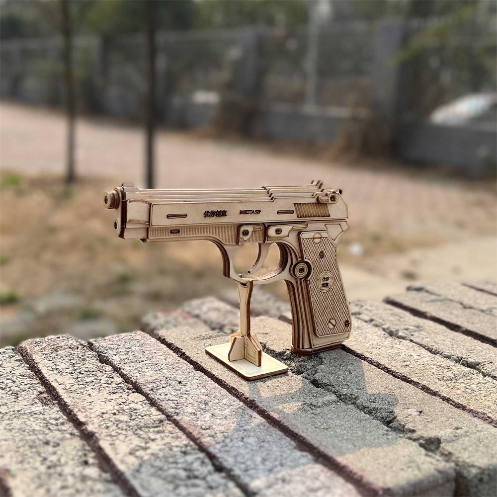 Beretta M92F Wooden Model Pistol - Tophatter Daily Deals