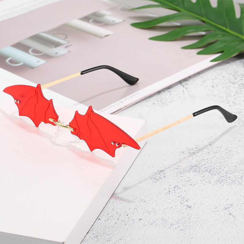 Bat shape personalized glasses 0 - Tophatter Daily Deals