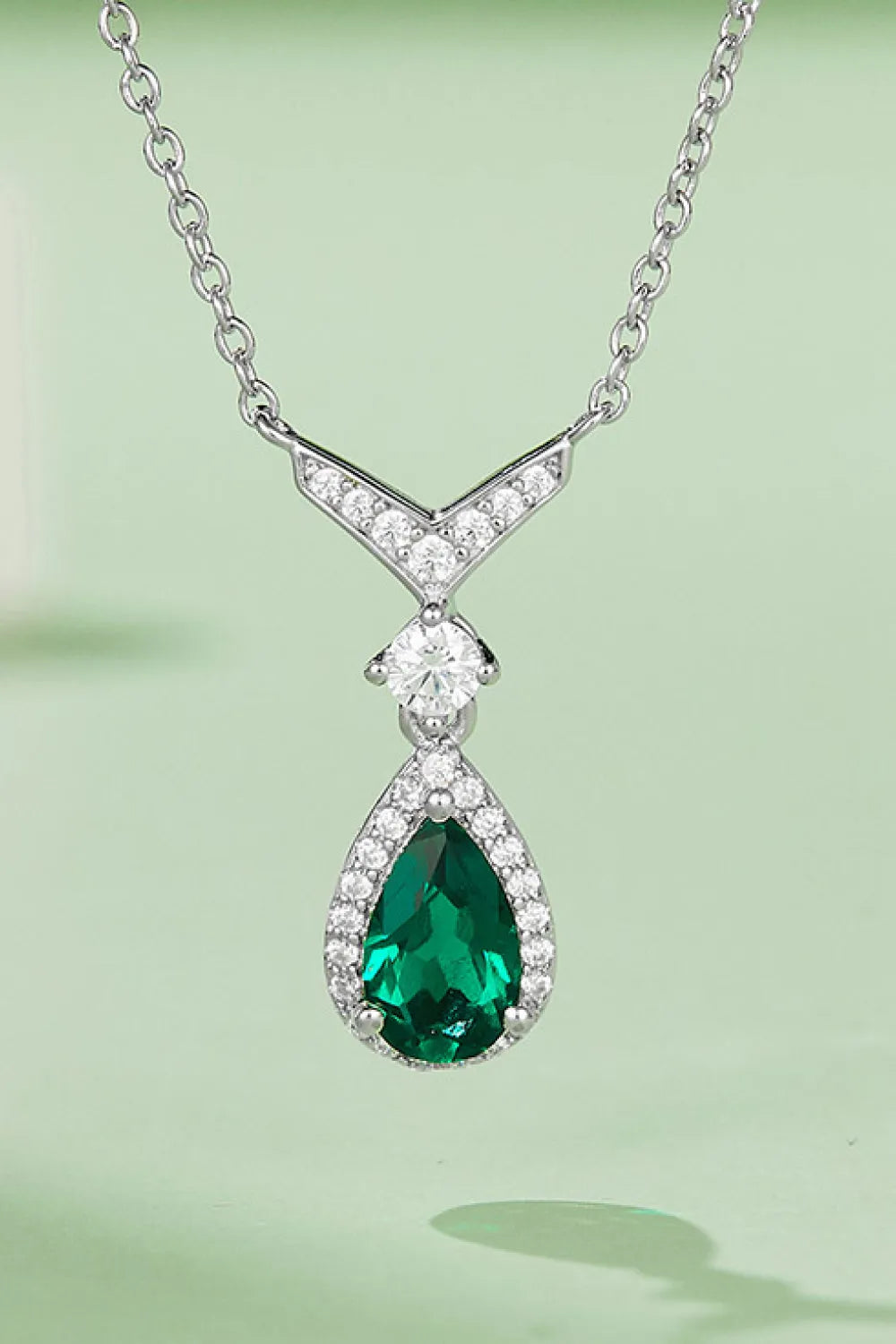 Lab-Grown Emerald Teardrop Necklace Necklaces - Tophatter Daily Deals