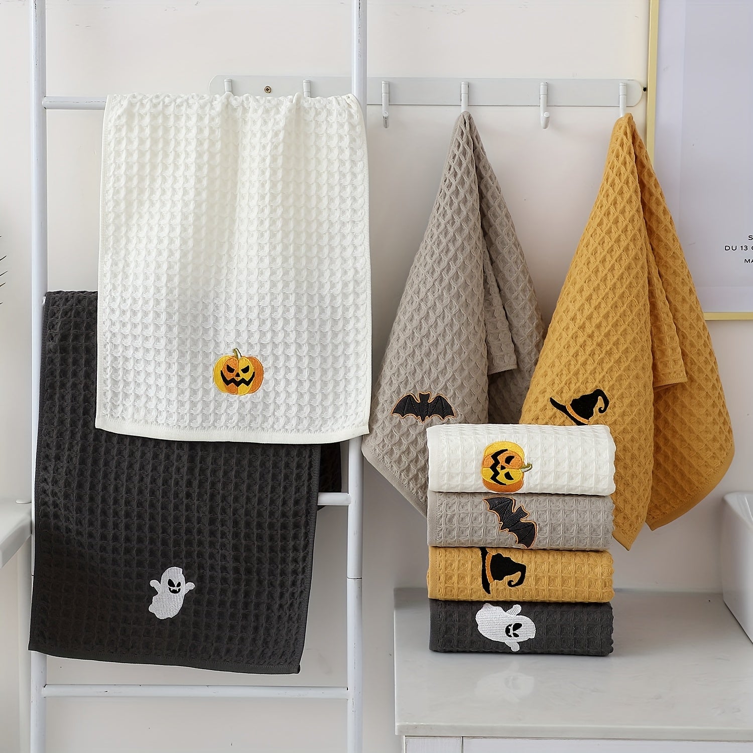 Halloween Cotton Towels Set (4-Pack) Halloween - Tophatter Daily Deals