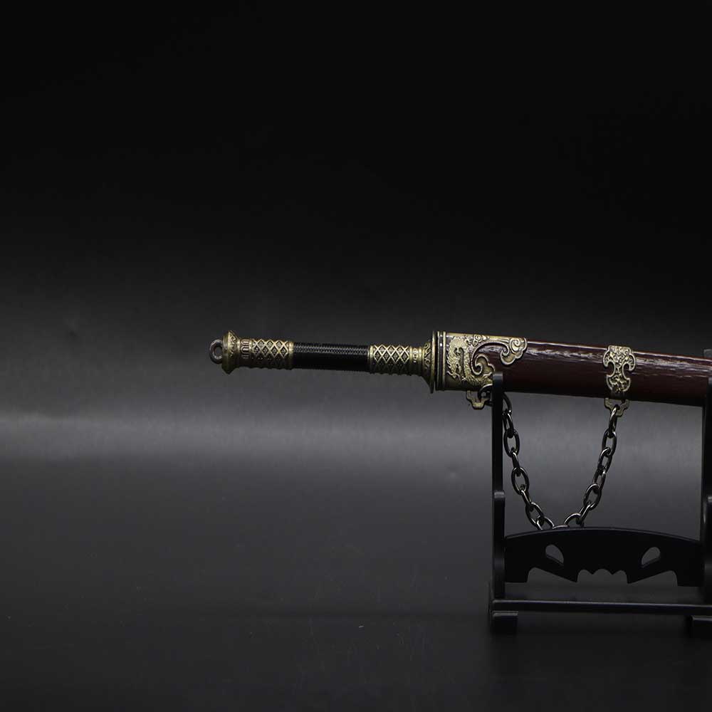 Seedling Knife - Tophatter Daily Deals