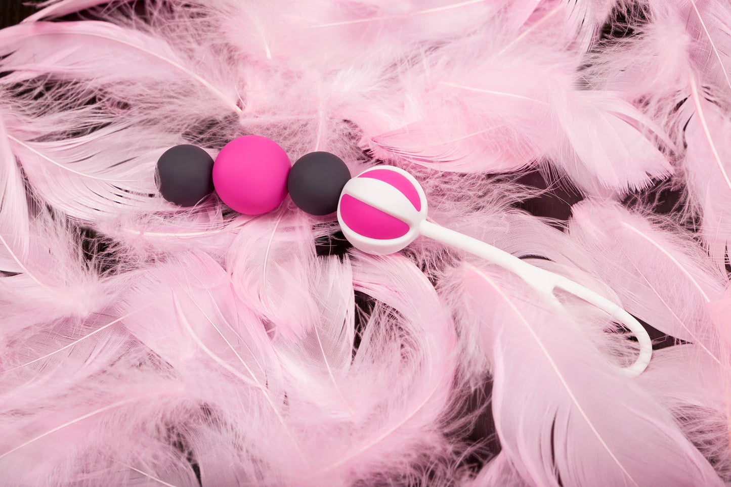 Geisha Balls Magnetic Set of 4 Sizes 15g to 27g > Sex Toys For Ladies > Kegel Exercise - Tophatter Daily Deals