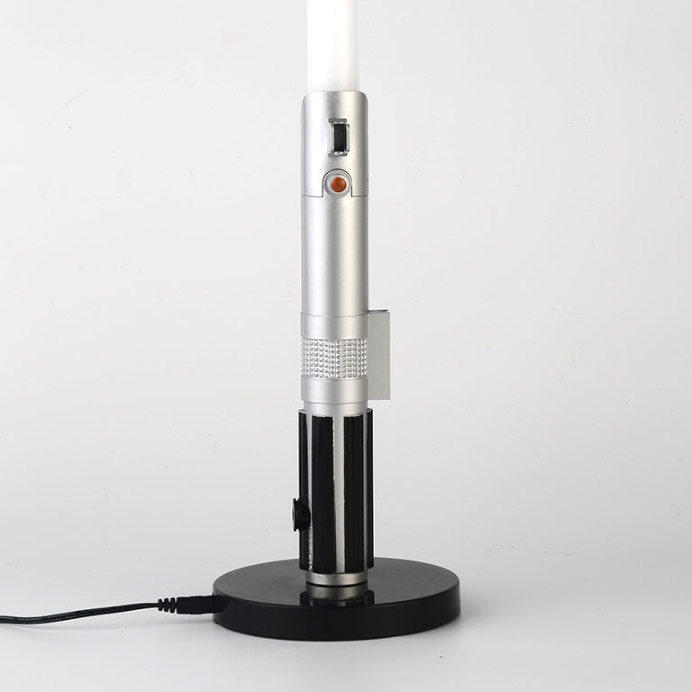 Star Wars – Luke Skywalker Lightsaber Lamp Lamp - Tophatter Daily Deals