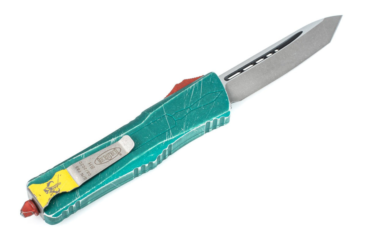 Microtech Combat Troodon Bounty Hunter - Tanto Blade - Distressed Chassis - 144-10BH Automatic Knives - Tophatter Daily Deals