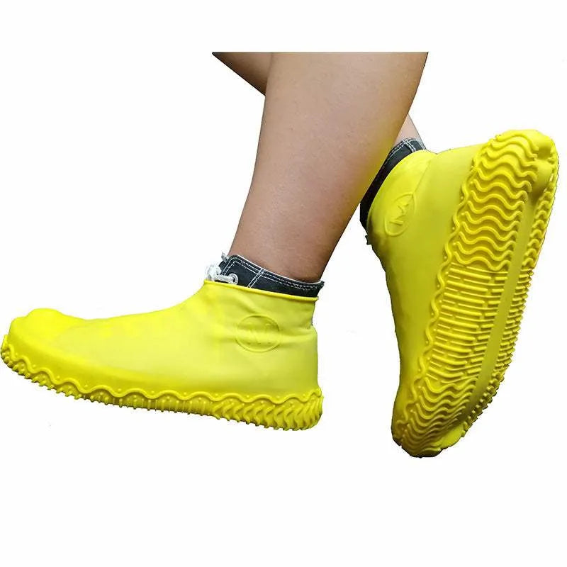 Ultra-Durable Silicovers Non-Slip Shoe Covers: Keep Your Shoes Clean & Dry Yellow Shoe Covers - Tophatter Daily Deals