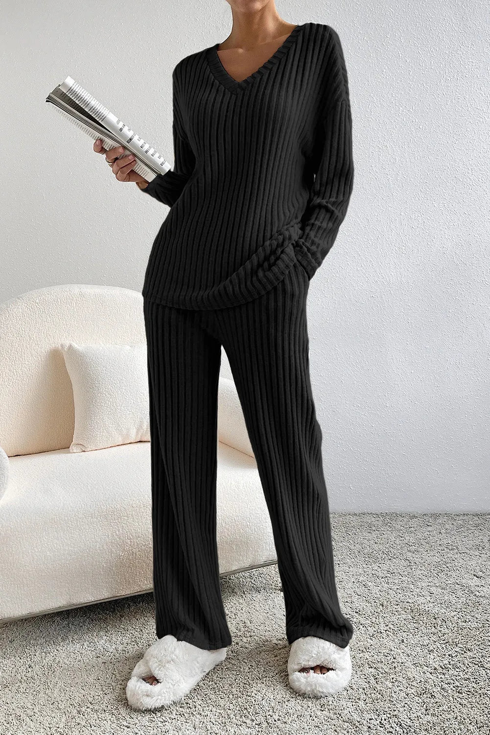 Black Ribbed Knit V Neck Slouchy Two-piece Outfit Loungewear & Sleepwear/Loungewear - Tophatter Daily Deals