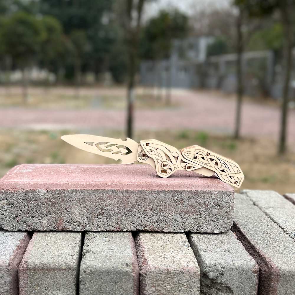 Wooden Shadow Knife 3D Puzzle Model - Tophatter Daily Deals