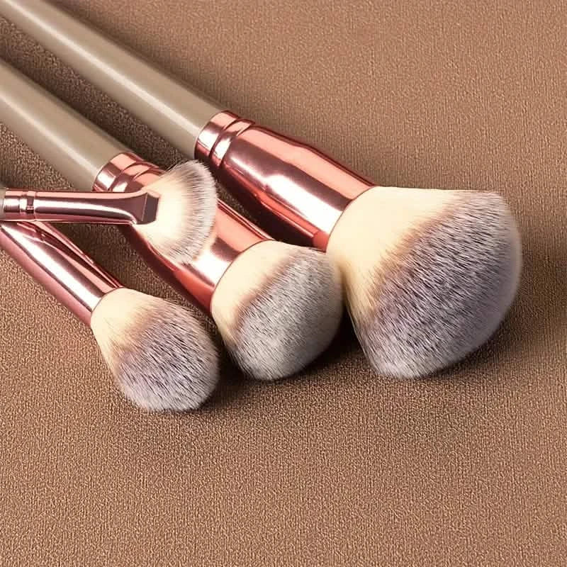 15-Pieces Set: Professional Makeup Brush Beauty & Personal Care - Tophatter Daily Deals